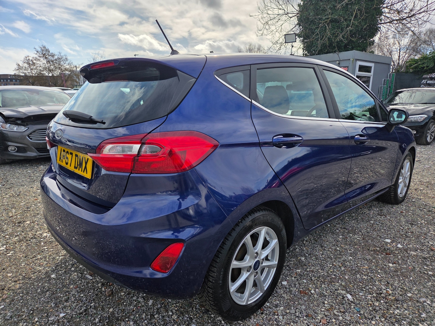 [ berth ]Ford Fiesta