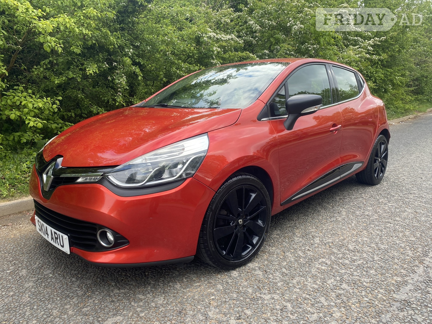 [ berth ]Renault Clio