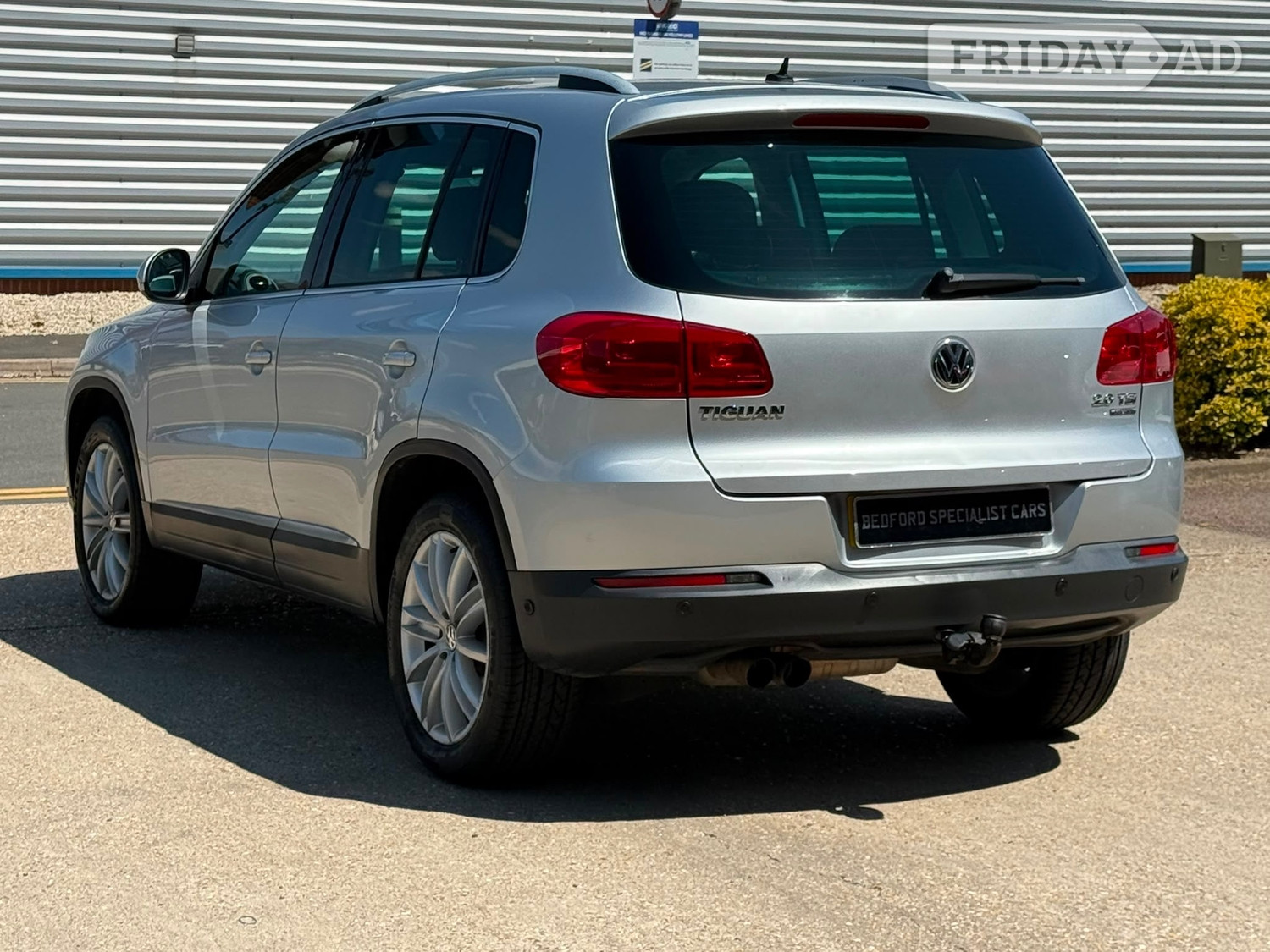 Volkswagen Tiguan 2012 - Cars
