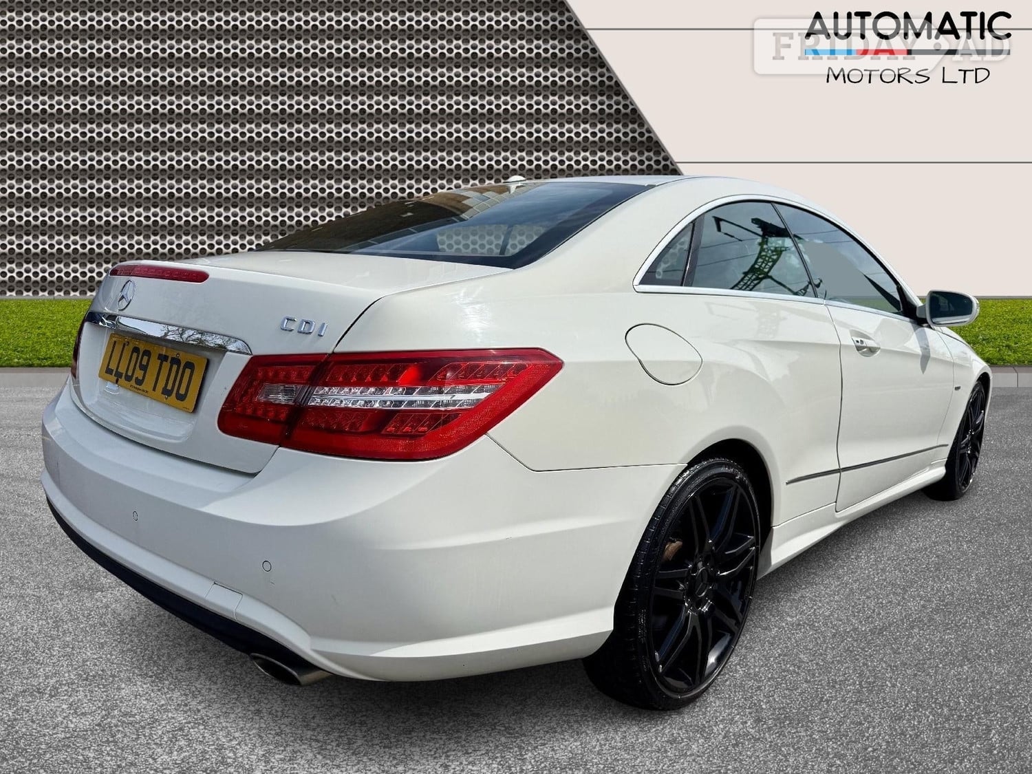 Mercedes-Benz E Class 2009 - Cars