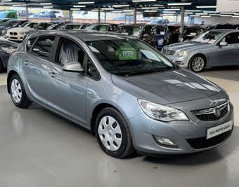 Vauxhall Astra 2010