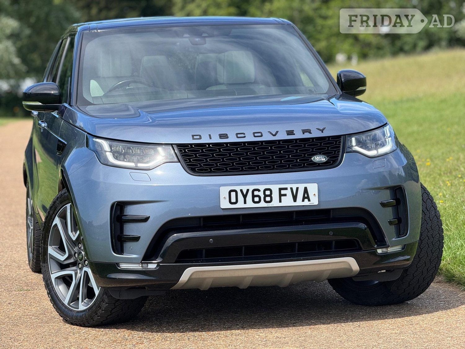 [ berth ]Land Rover Discovery