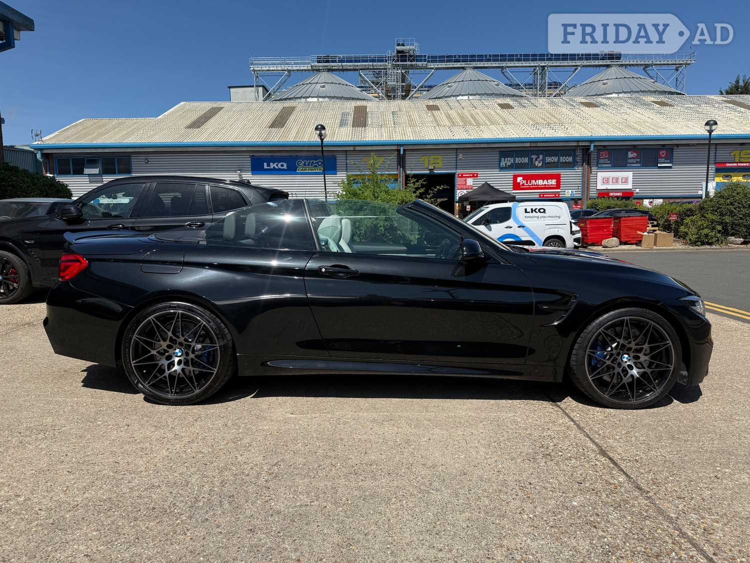 [ berth ]BMW M4