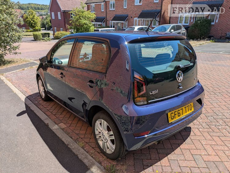 [ berth ]Volkswagen Up