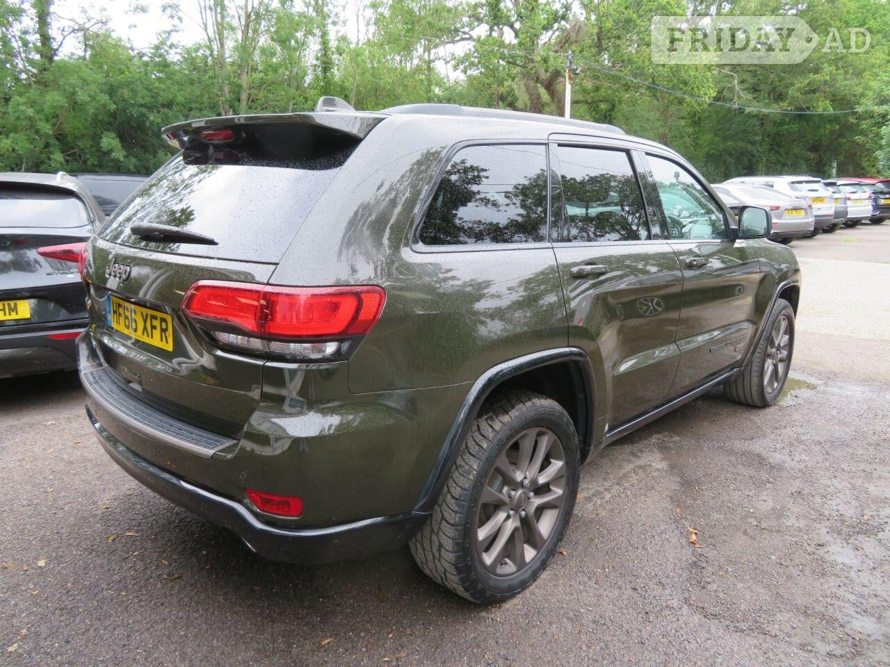 [ berth ]Jeep Grand Cherokee