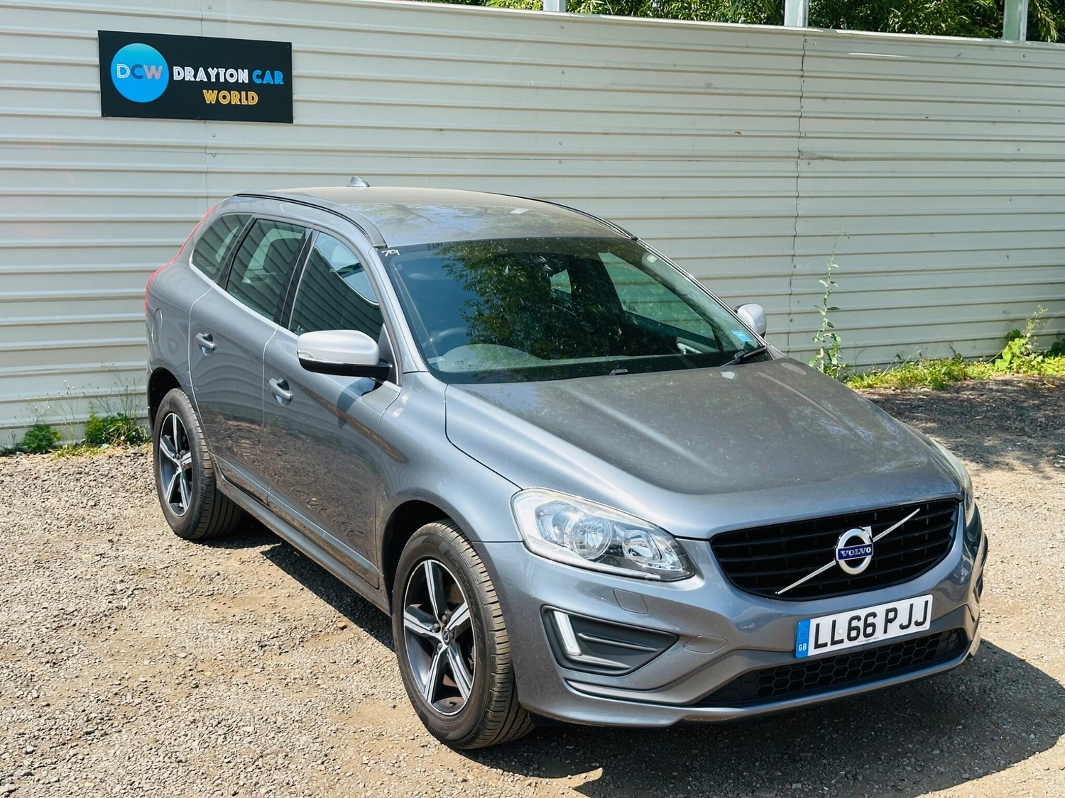 Volvo XC60 2016 - Cars