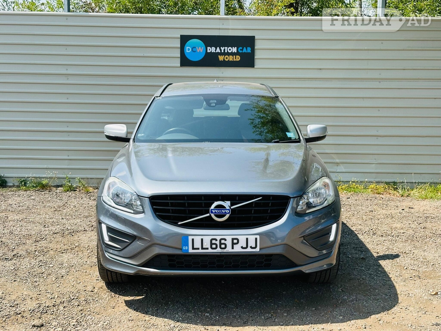 [ berth ]Volvo XC60