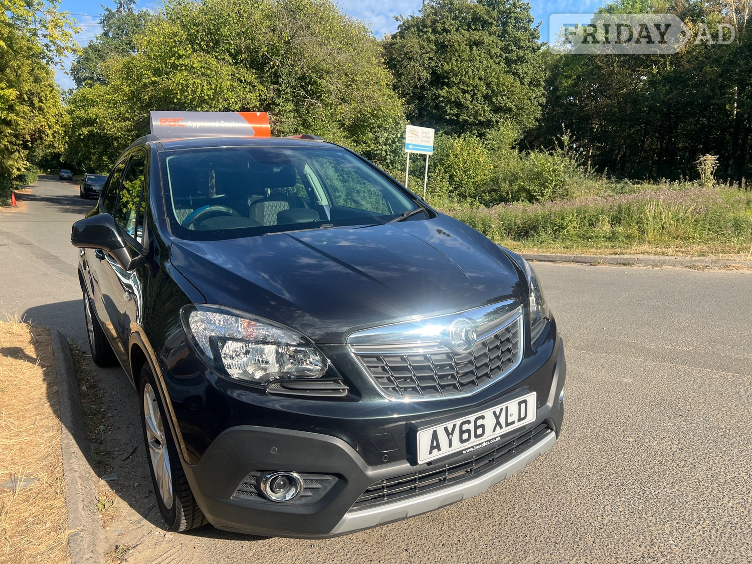 Vauxhall Mokka 2016 in Horley