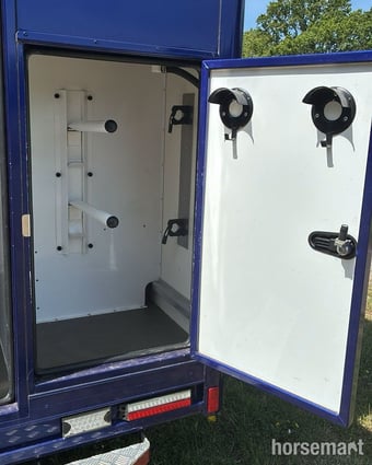 John Oates bespoke vouge  Peugeot Horsebox