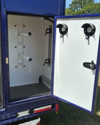 John Oates bespoke vouge  Peugeot Horsebox