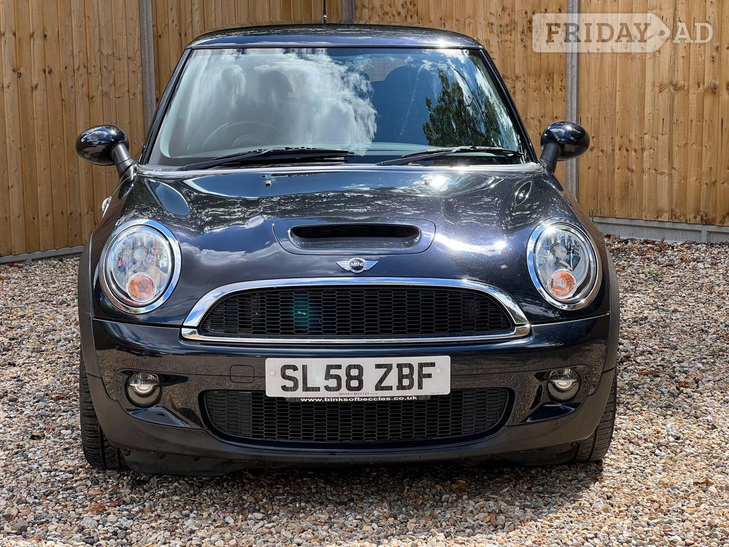 [ berth ]Mini Hatch