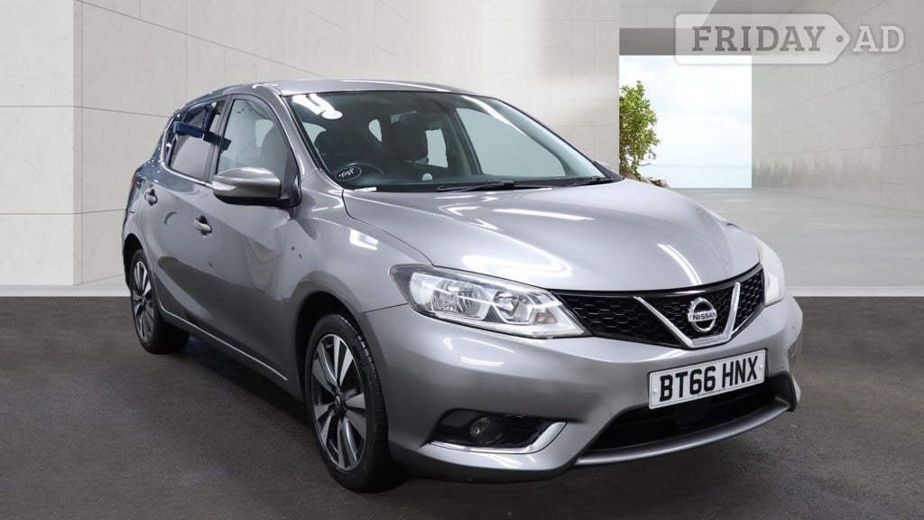 Nissan Pulsar 2016 in Hounslow