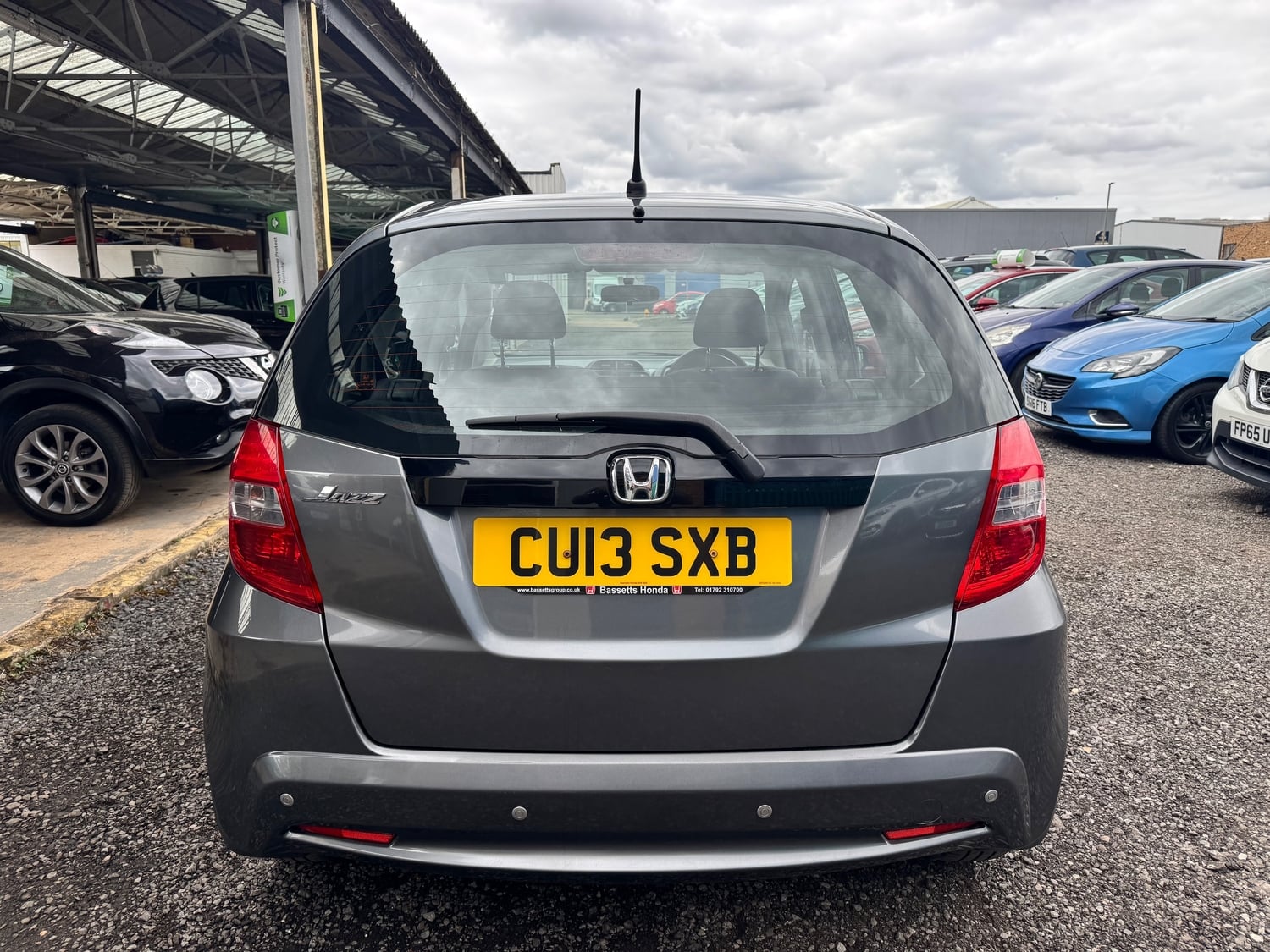Honda Jazz 2013 - Cars
