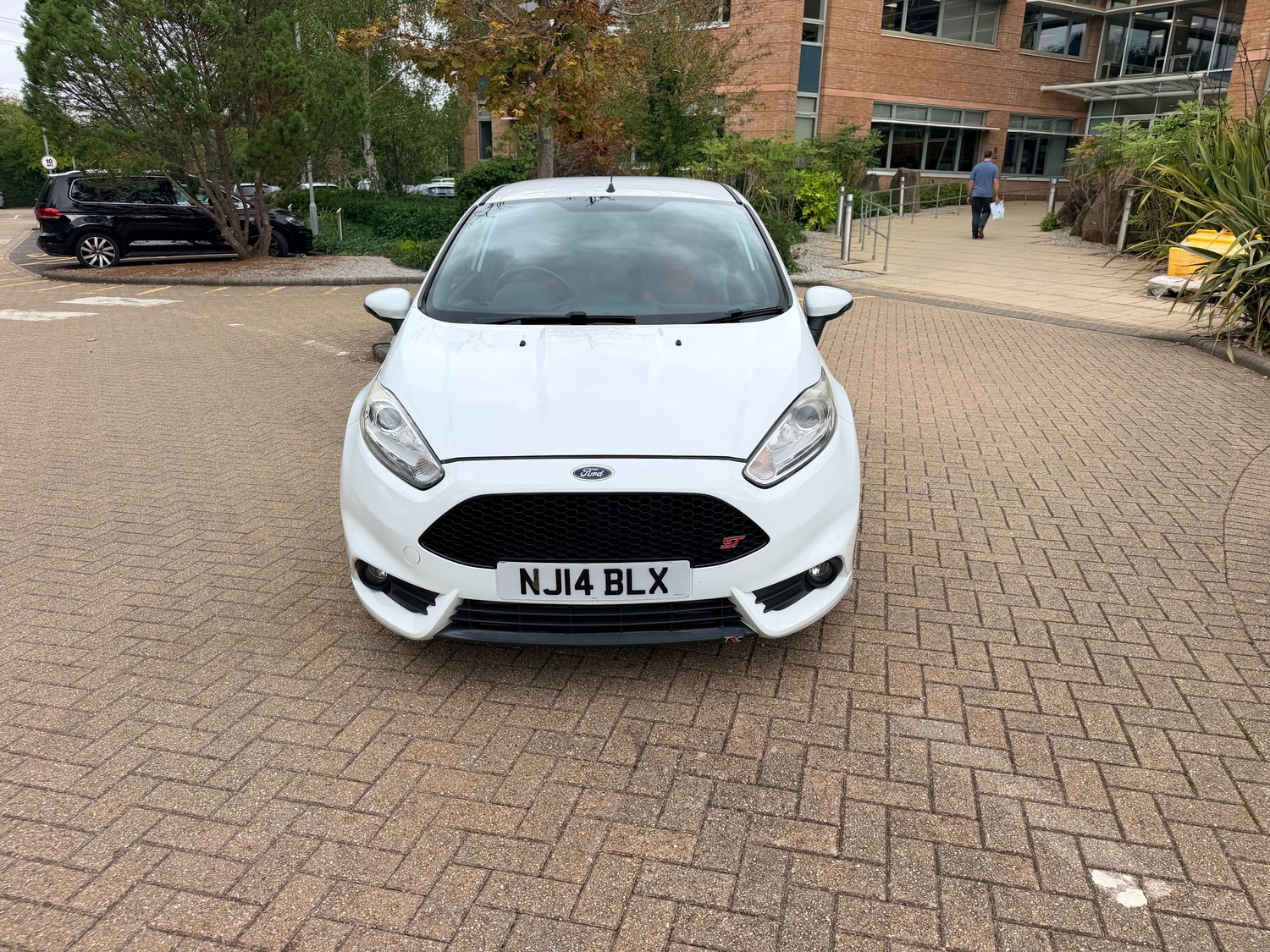 [ berth ]Ford Fiesta