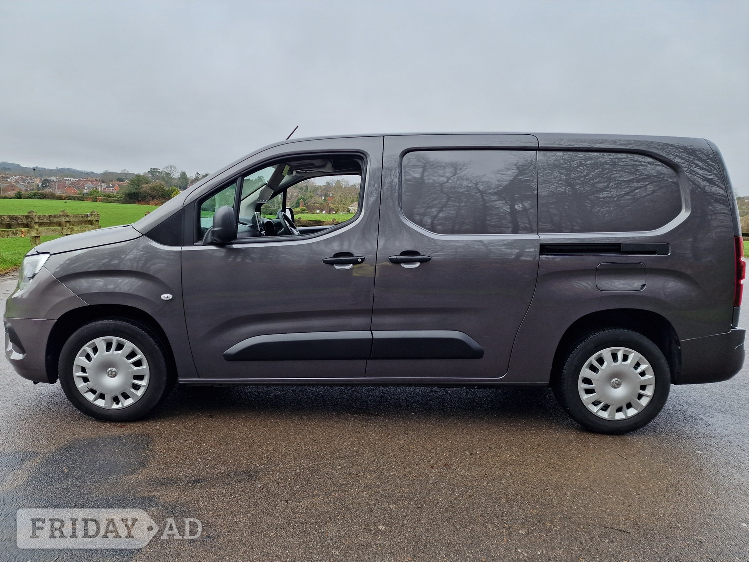 Vauxhall Combo 2022 - Cars in Heathfield