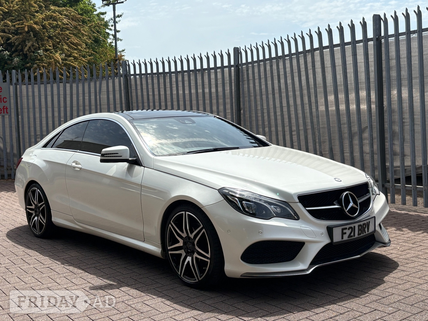 Mercedes-Benz E Class 2016 in Ashford