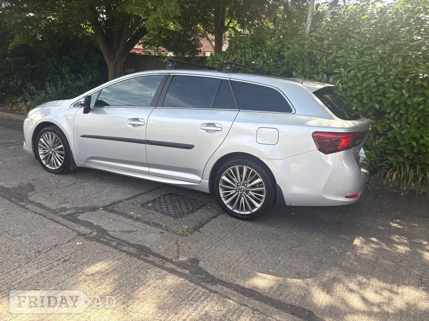 [ berth ]Toyota Avensis