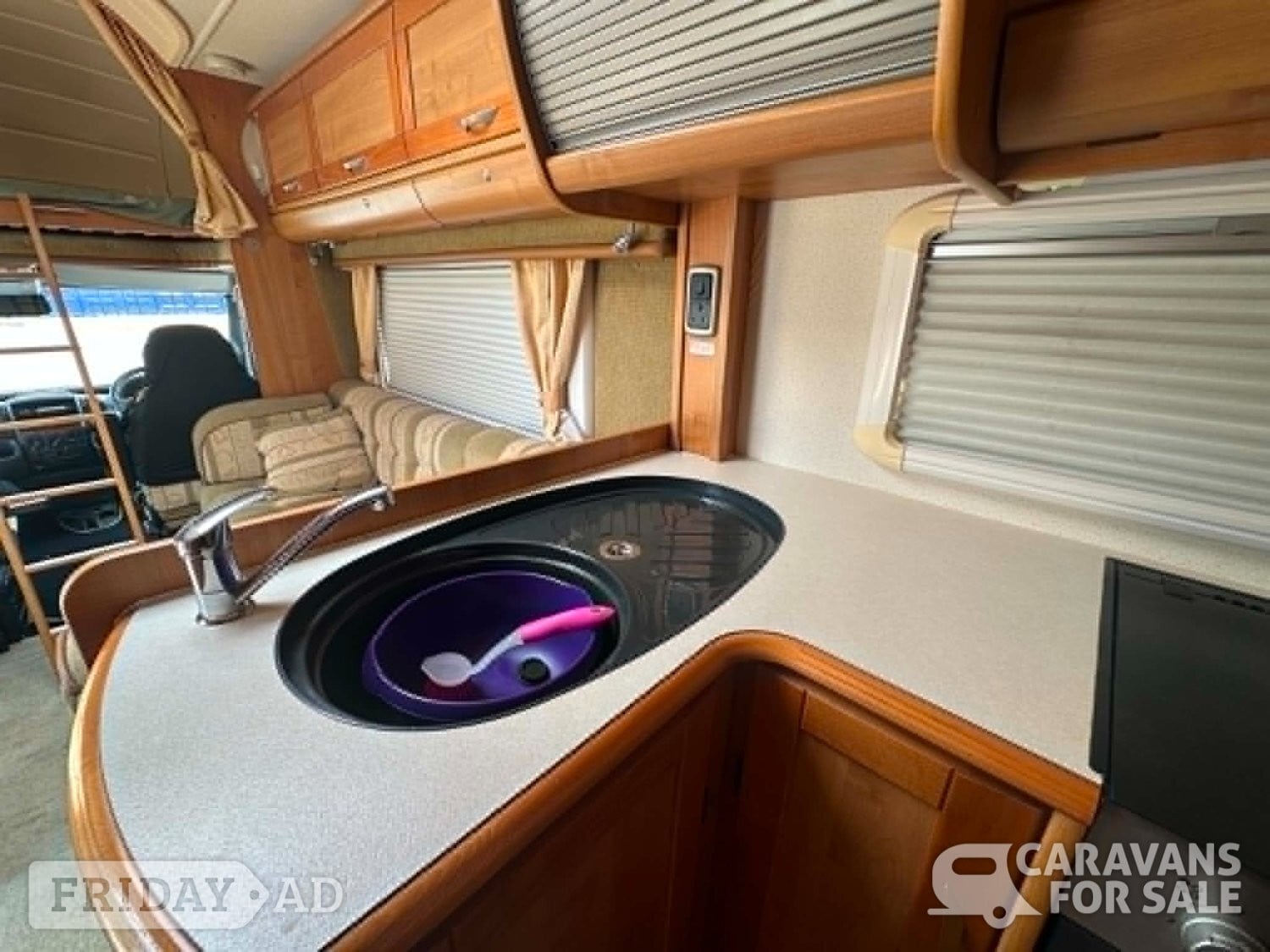 [ berth ]Auto-Trail Cheyenne SE
