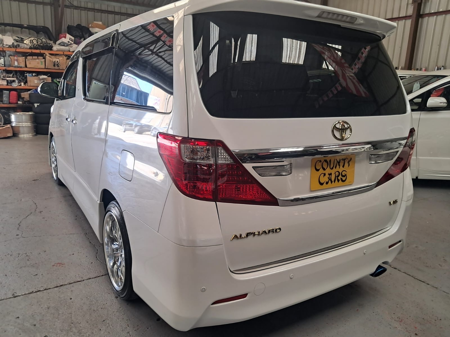 [ berth ]Toyota Alphard