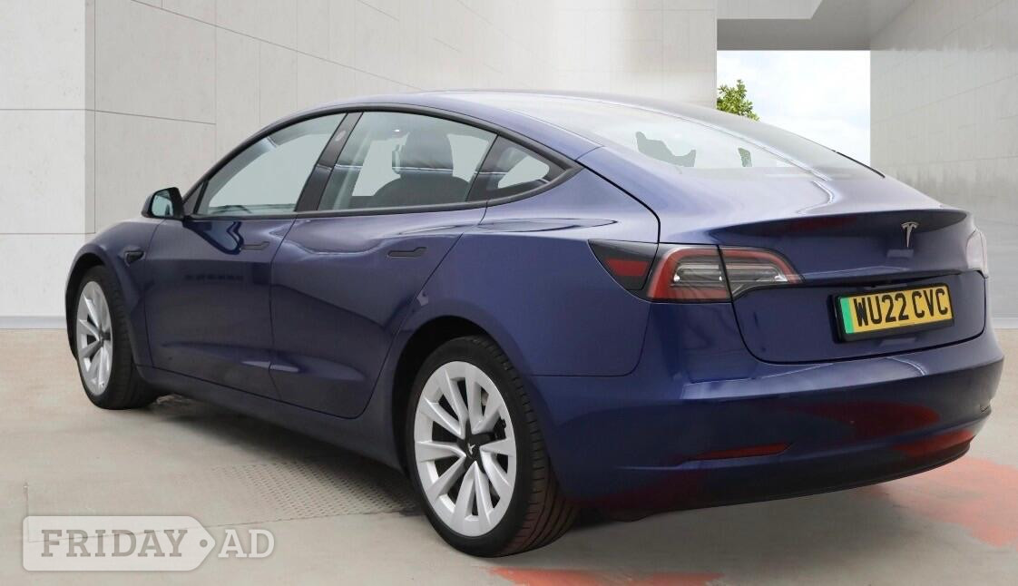 Tesla Model 3 2022 - Cars