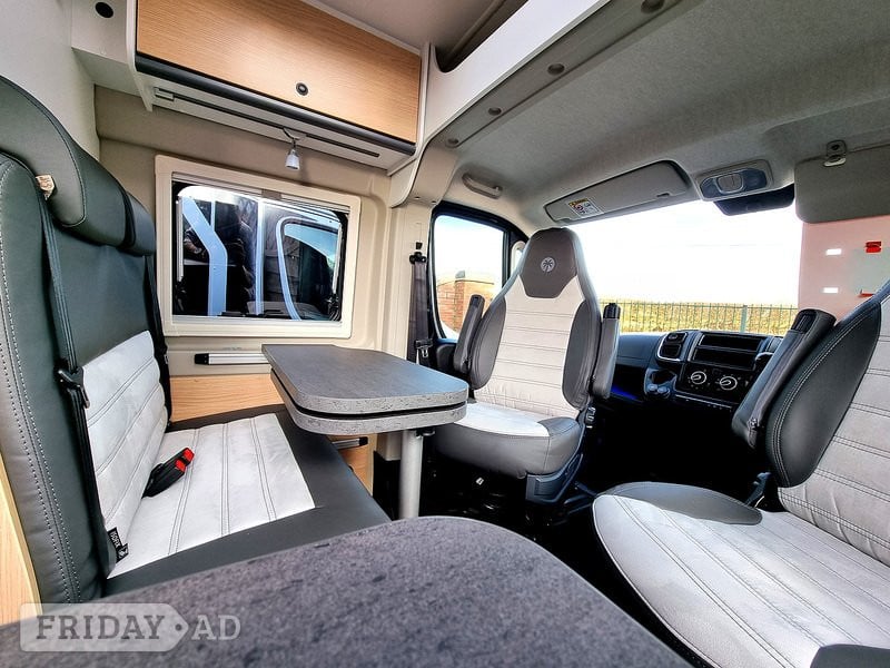 [3 berth ]Sunlight Cliff 602 Adventure