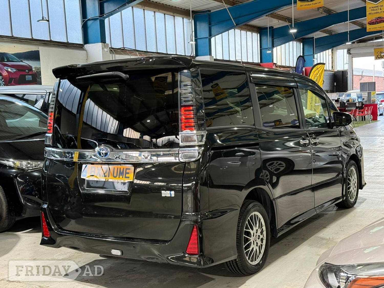 [ berth ]Toyota Voxy