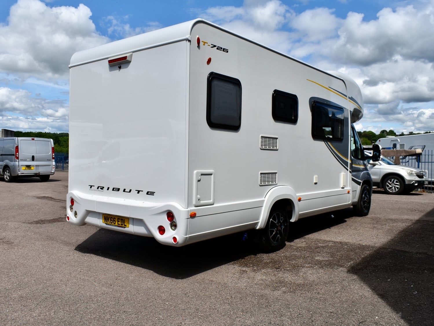 Auto-Trail Tribute T-726 2016 - Motorhomes & Caravans
