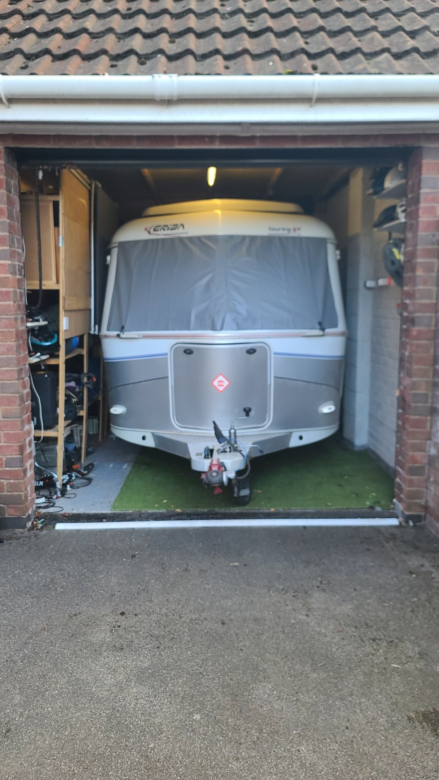 Eriba Touring Familia 320 GT Chippenham