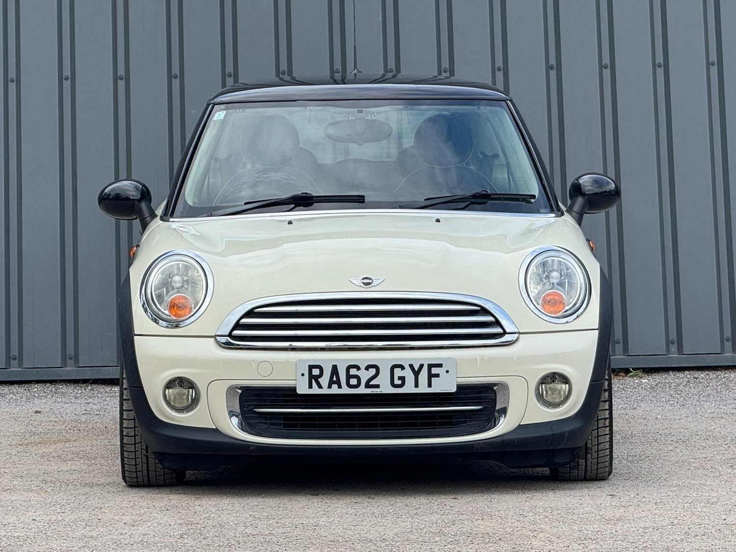 [ berth ]Mini Hatch