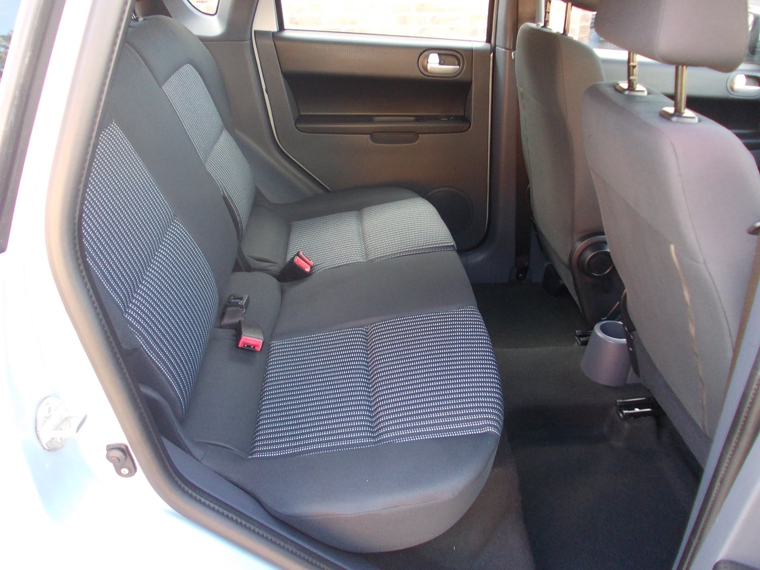 [ berth ]Mitsubishi Colt