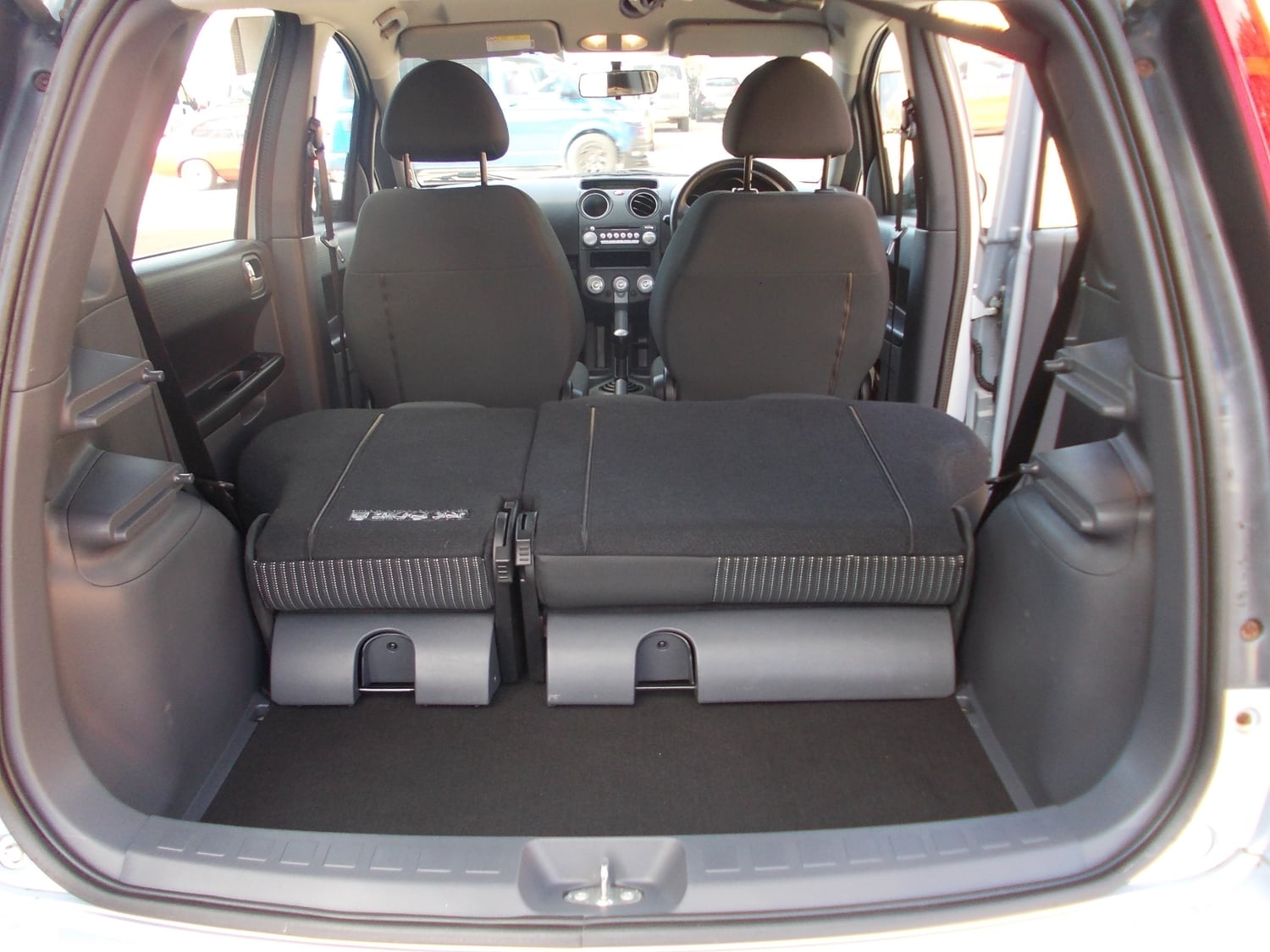 Mitsubishi Colt 2008 - Cars