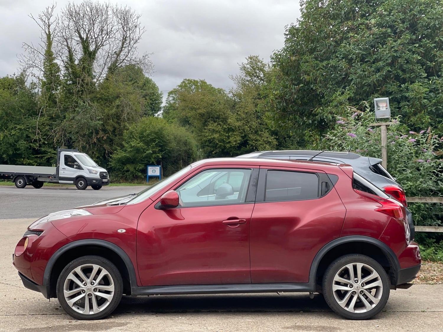 Nissan Juke 2011 - Cars