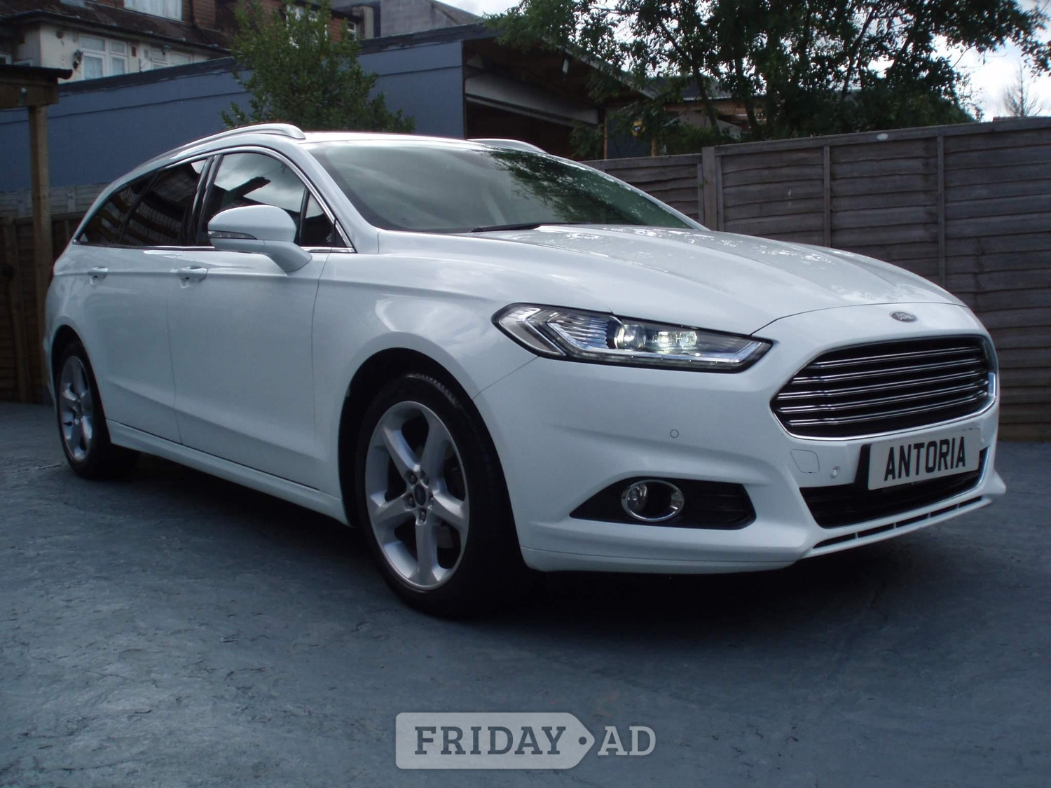 Ford Mondeo 2018 in Hillingdon