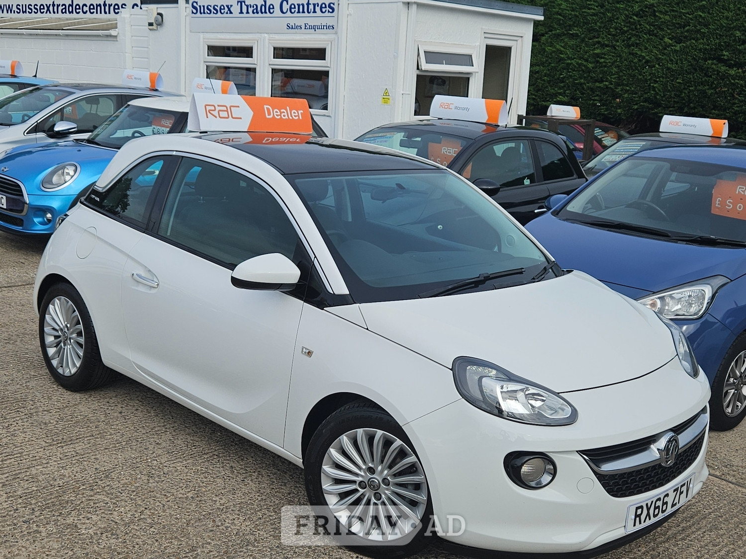 [ berth ]Vauxhall Adam