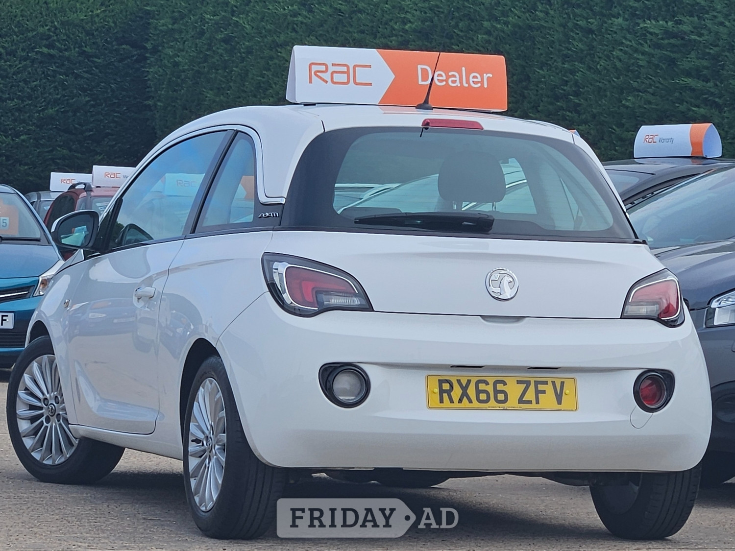 Vauxhall Adam 2016 - Cars