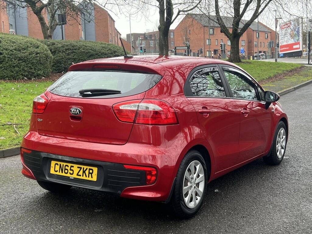 Kia Rio 2015 - Cars in Oldham