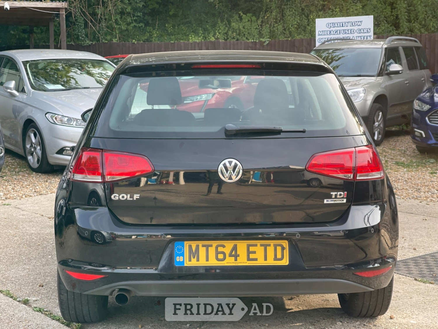 Volkswagen Golf 2014 - Cars