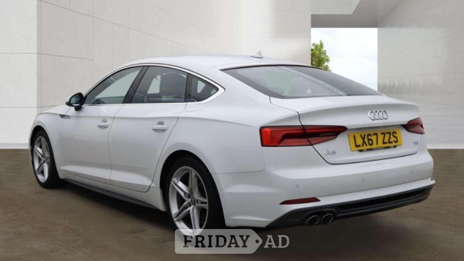 Audi A5 2017 - Cars in Uxbridge