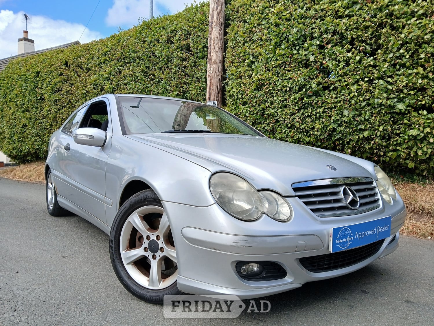 [ berth ]Mercedes-Benz C Class