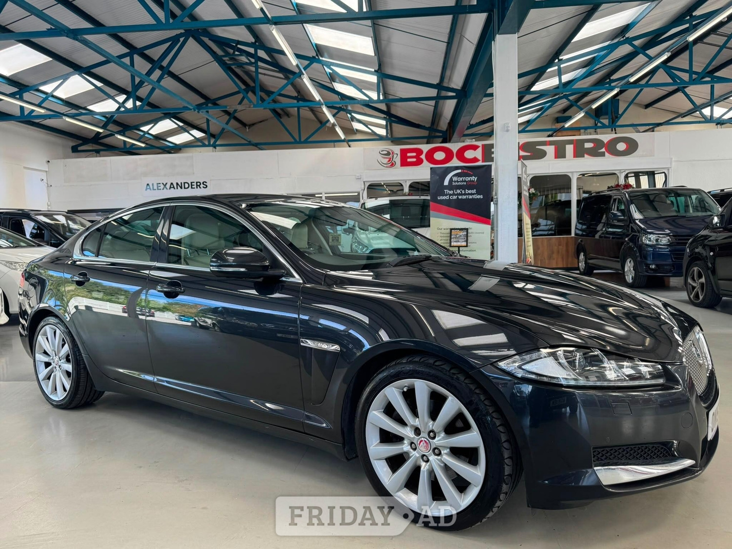 Jaguar XF 2015 - Cars