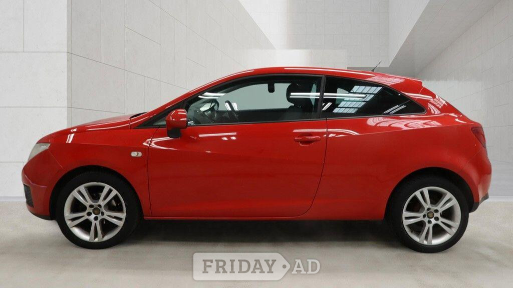 [ berth ]SEAT Ibiza