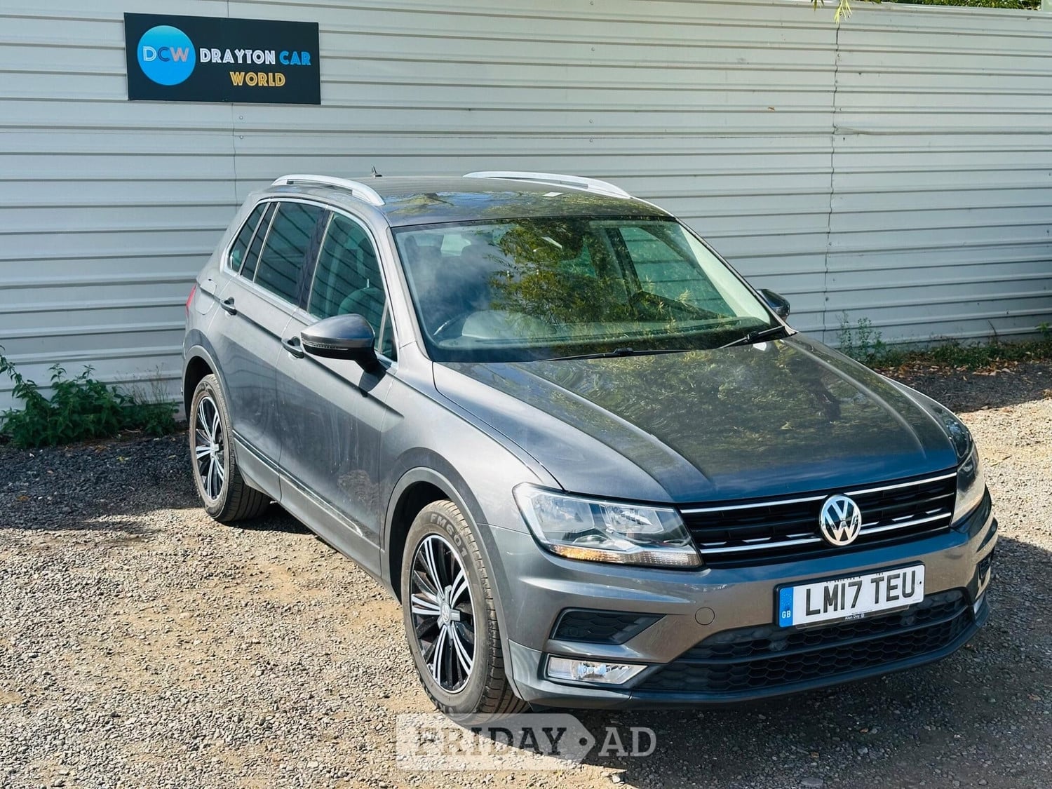 Volkswagen Tiguan 2017 - Cars