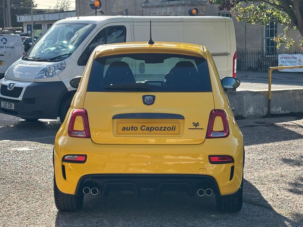 Abarth 595 2020 - Cars