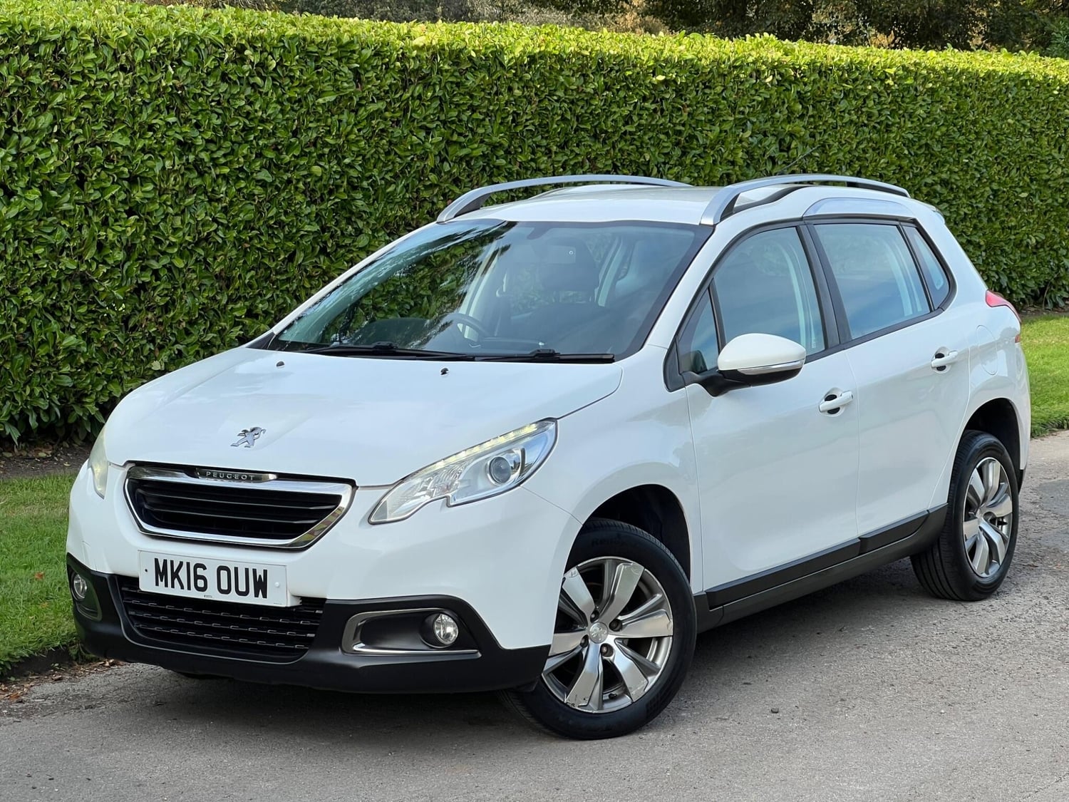 [ berth ]Peugeot 2008