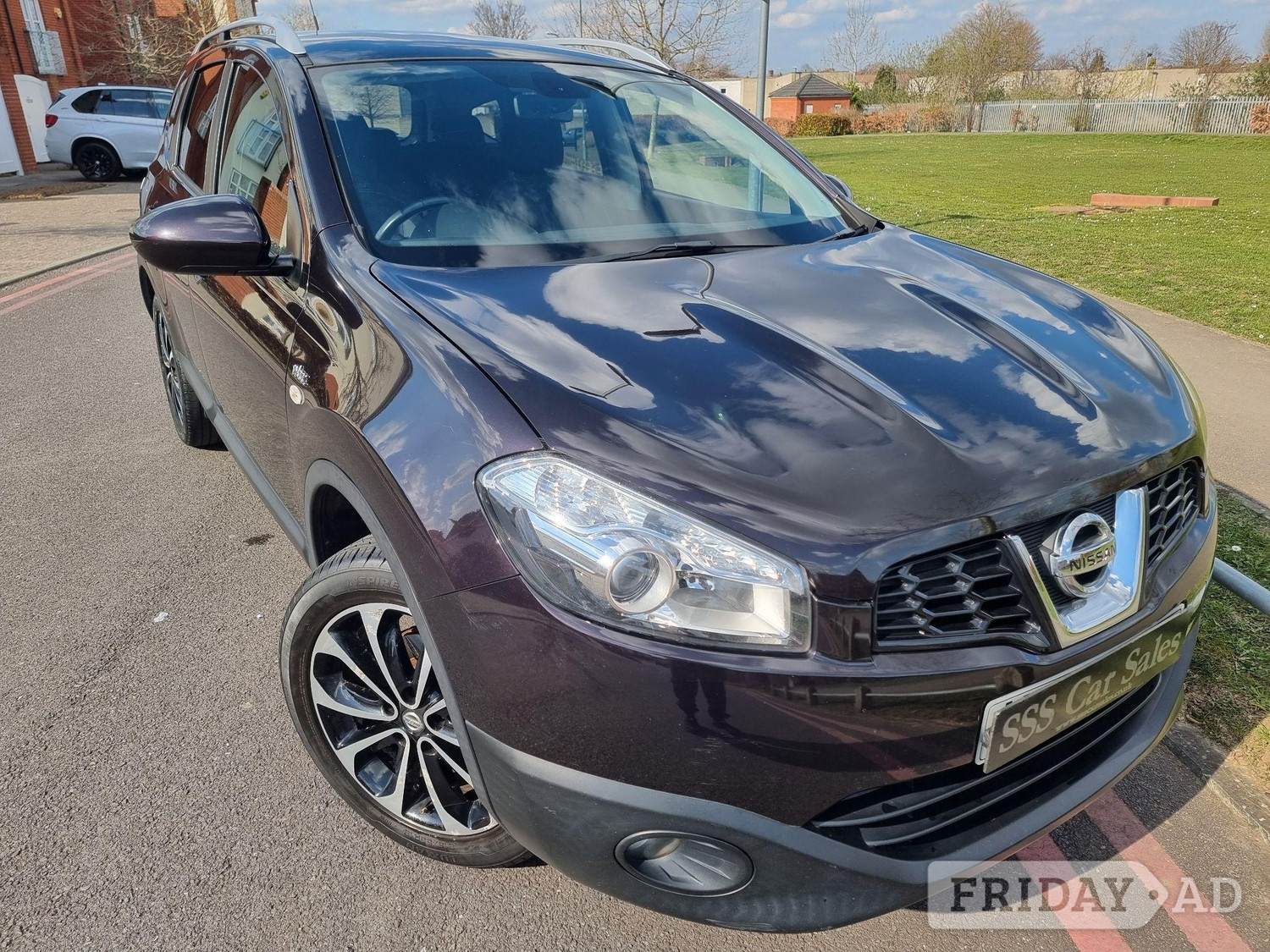 Nissan Qashqai+2 2011 in Wandsworth
