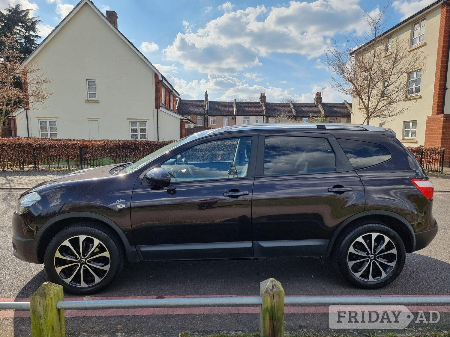 Nissan Qashqai+2 2011 - Cars