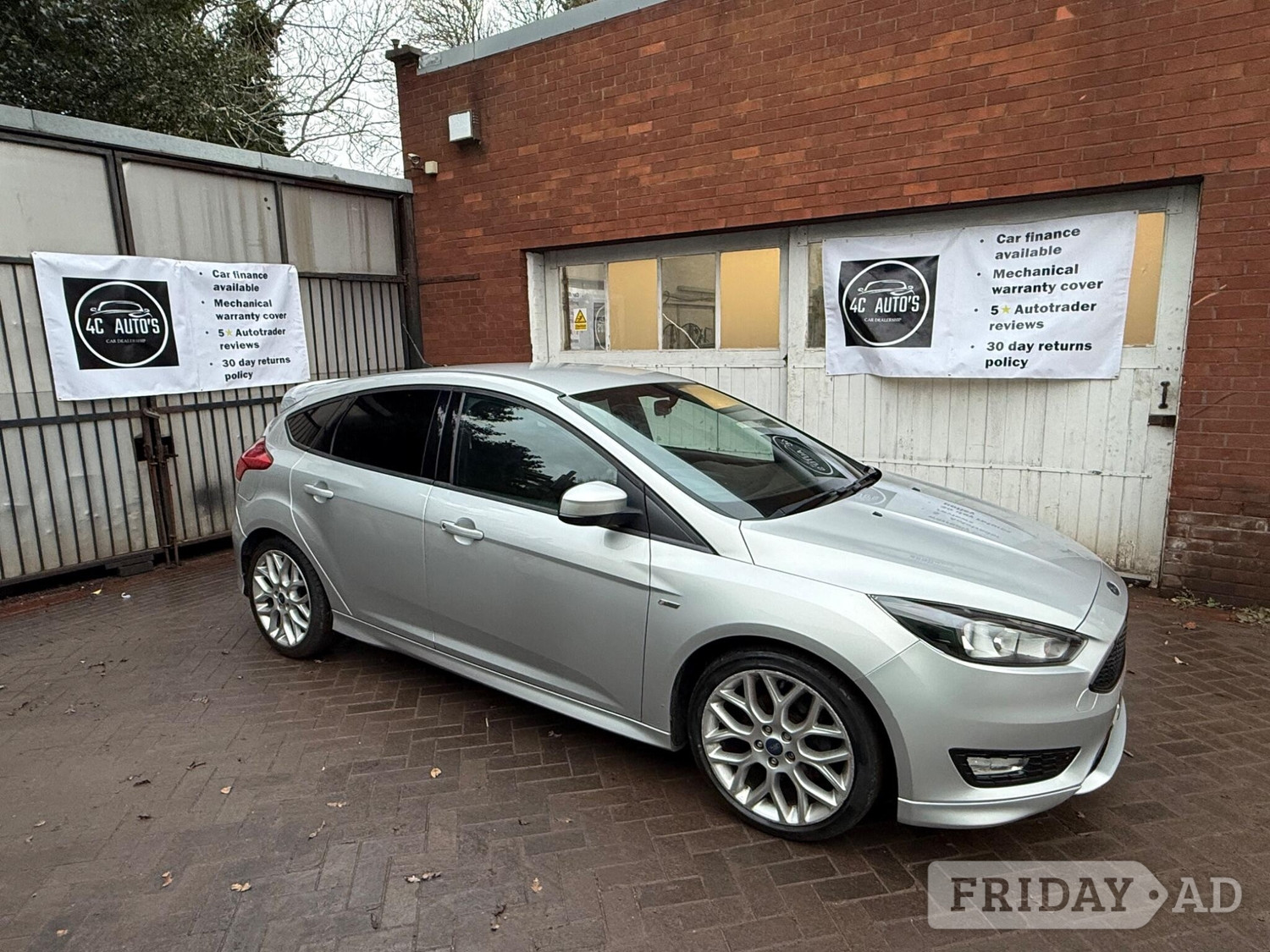 Ford Focus 2017 - Cars