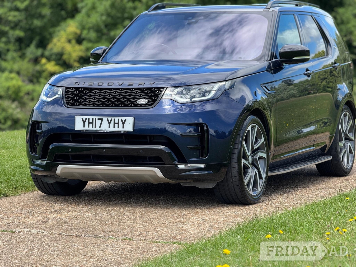Land Rover Discovery 2017 - Cars