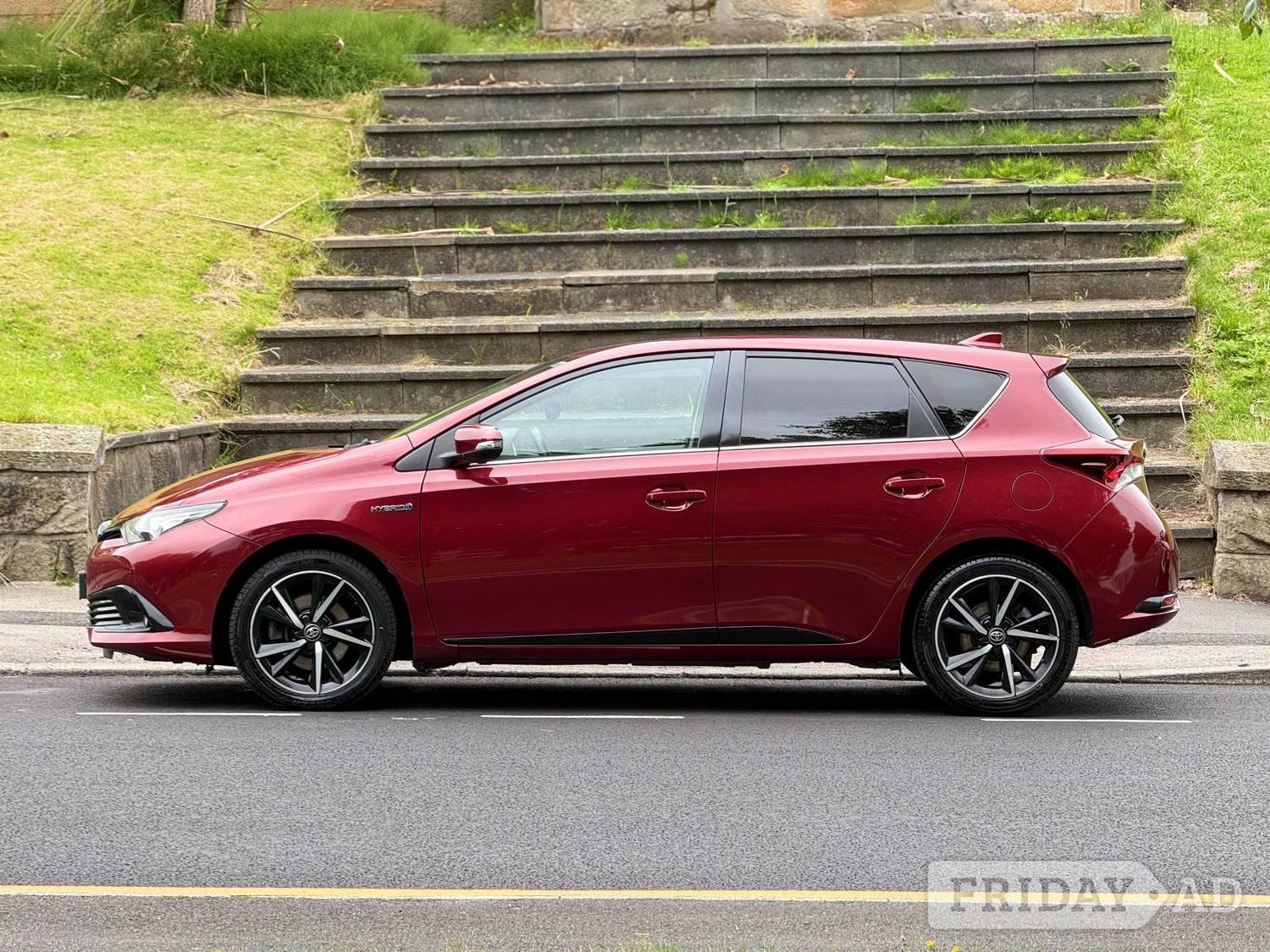 Toyota Auris 2018 - Cars in Preston