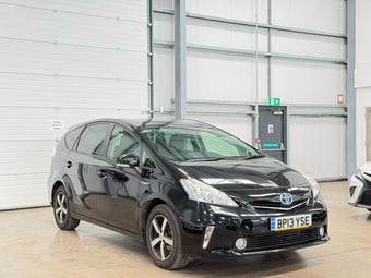 Toyota 7 Seat Prius 2013